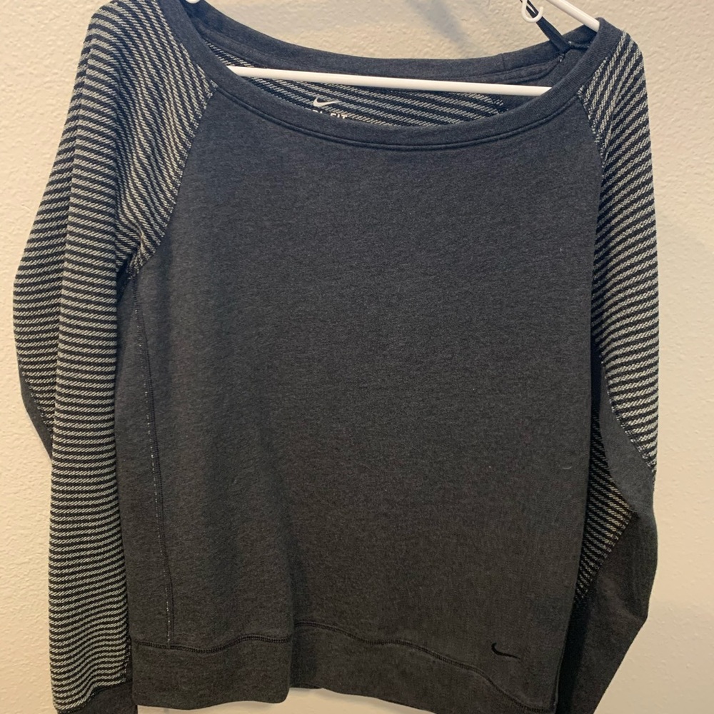 Nike crewneck